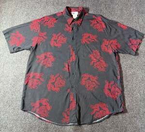 Vintage Untied Men's Red and Black Dragon Print Short Sleeve Button Up, Large